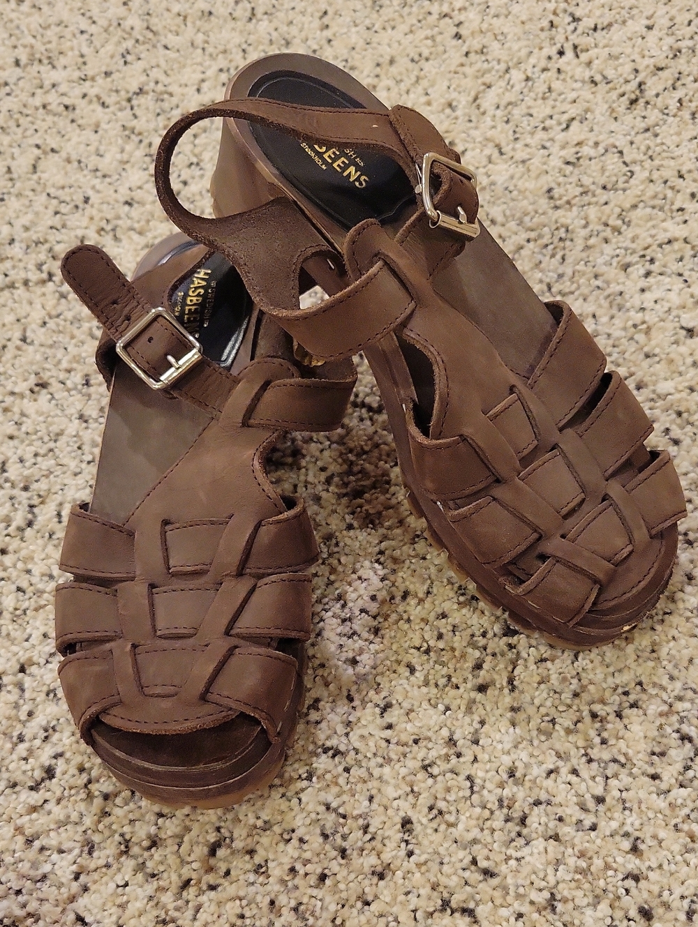 Swedish Hasbeens Brown Leather Sandals Clogs Wooden Heel Sz 7 37